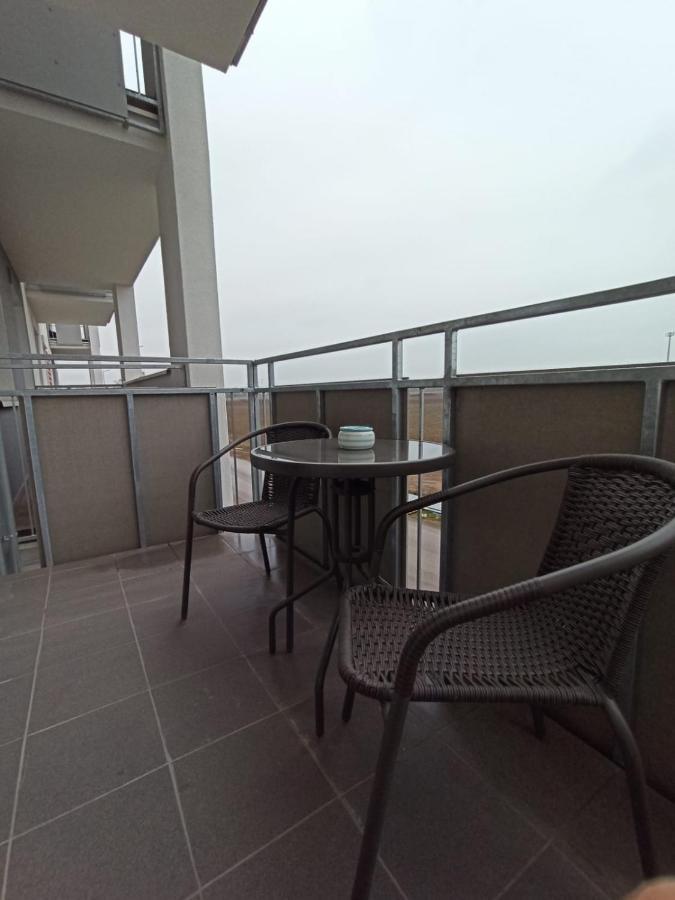 Apartament Wrzesnia II Appartement Buitenkant foto